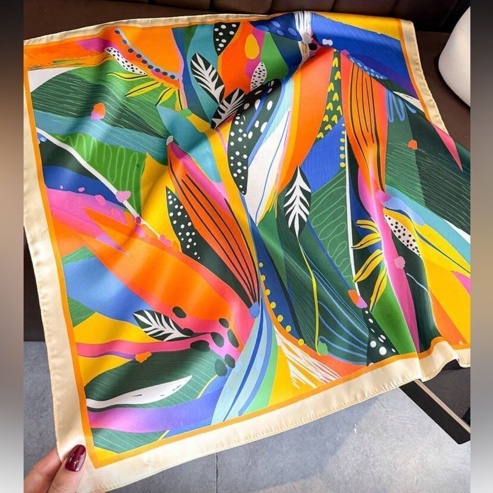 Vibrant tropical scarf A1584 - Picture 2 of 5